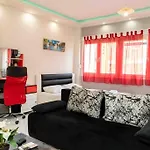 Luxury In Downtown *