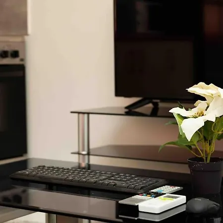 Luxury In Downtown Apartment Thessaloniki