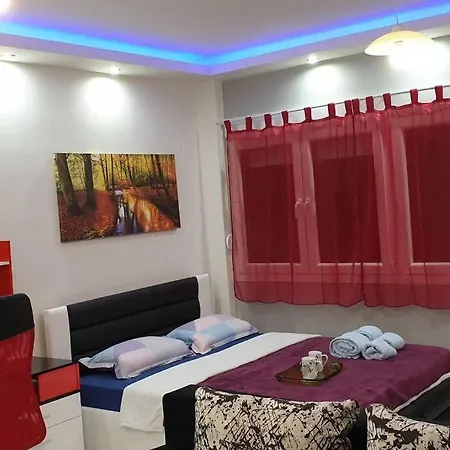 Luxury In Downtown Apartment